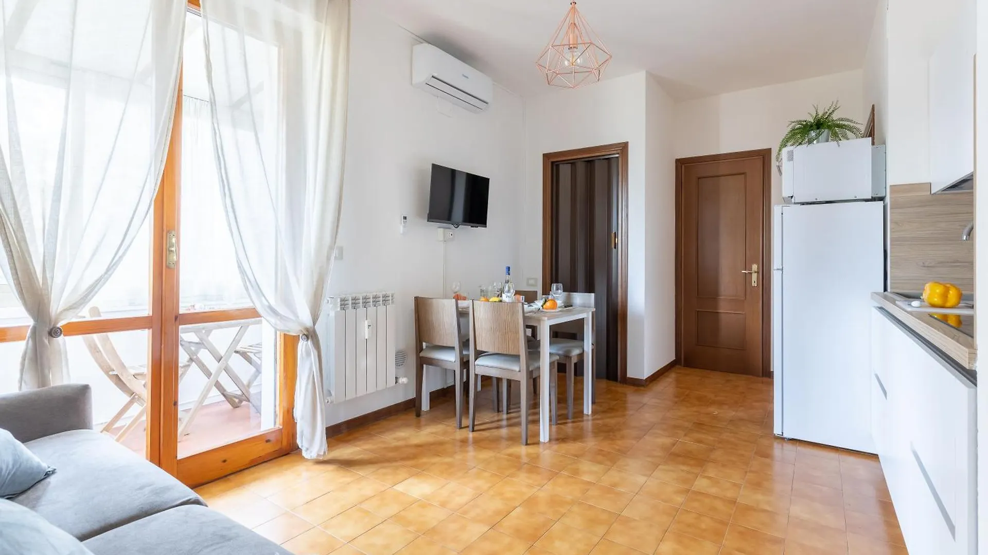 Pisa Cisanello - Comfy Apartment With Balcony!